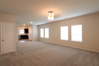 24010 Farmstead Dr in Hockley, TX - Building Photo - Building Photo