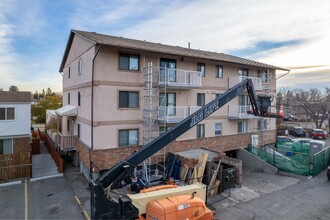 Thorcliffe Mews Condominium in Calgary, AB - Building Photo - Building Photo