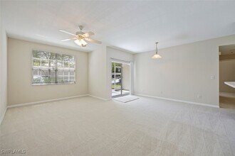 4635 St Croix Ln in Naples, FL - Foto de edificio - Building Photo