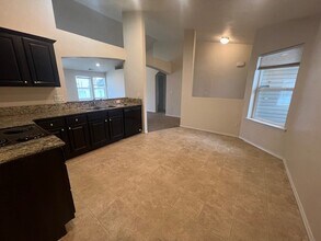 33 N Amanda Dr in Nampa, ID - Building Photo - Building Photo