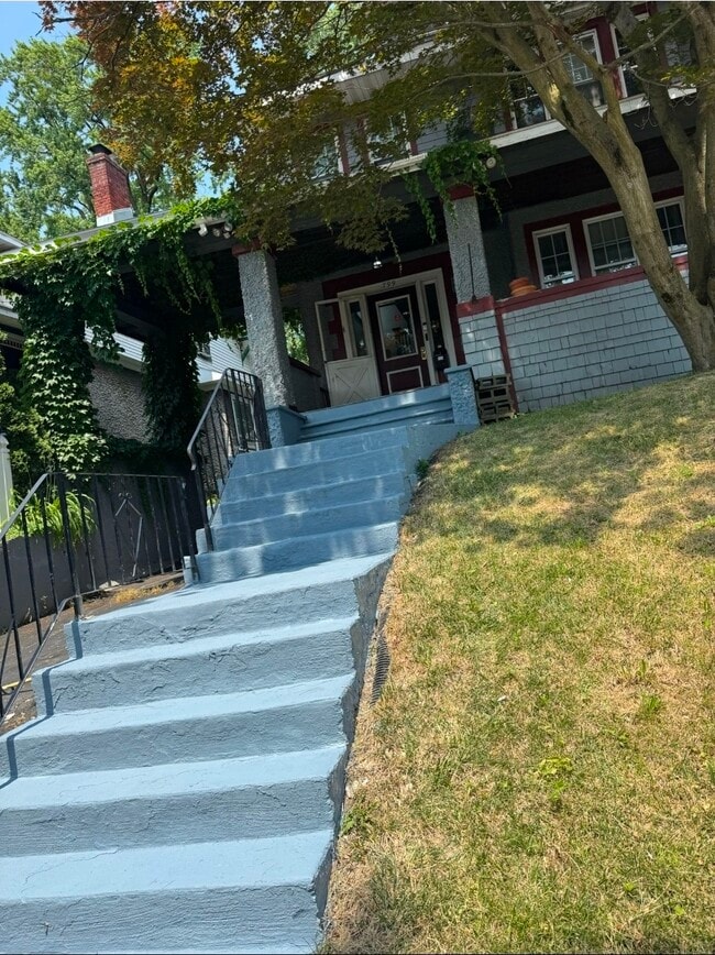 799 Park Ave, Unit 2 Bedrooms + Utilities