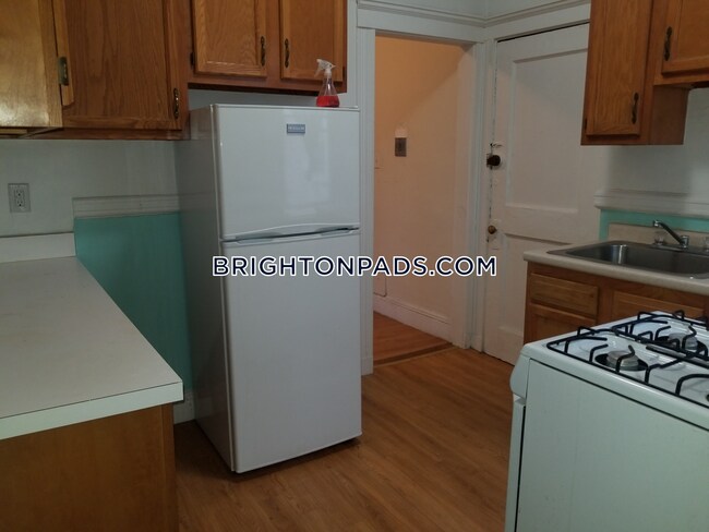 property at 15 Egremont Rd