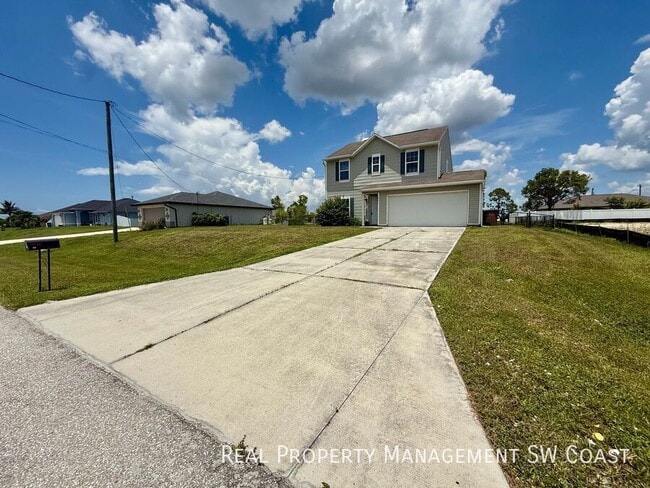 1731 NW 25th Ln in Cape Coral, FL - Building Photo - Building Photo