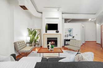 910 S Michigan Ave, Unit 519 in Chicago, IL - Building Photo - Building Photo