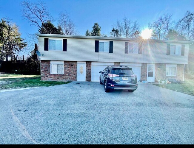 property at 3282 Ridge Rd Ext