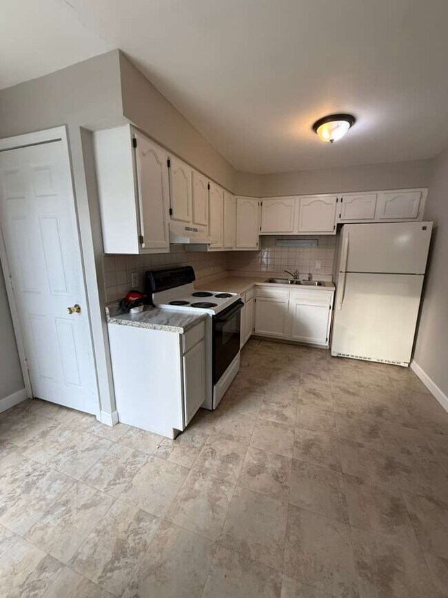 4515 Jennings Station Rd in St. Louis, MO - Building Photo - Building Photo