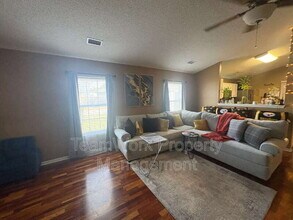 1335 Pinyon Pine Dr in Ladson, SC - Building Photo - Building Photo