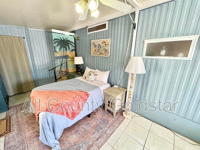 1475 Flamingo Dr in Englewood, FL - Building Photo - Building Photo