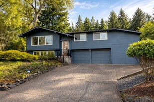 2280 W 28th Ave in Eugene, OR - Building Photo