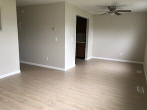 3363 Mahoney Dr in Traverse City, MI - Building Photo - Building Photo