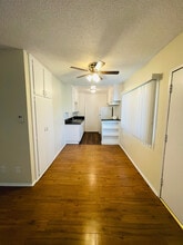 7548 Lexington Ave in West Hollywood, CA - Foto de edificio - Building Photo