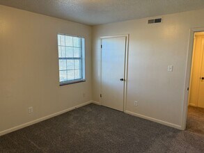 4409 Bruhin Rd in Knoxville, TN - Building Photo - Building Photo