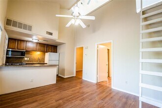 601 Nelray Blvd in Austin, TX - Building Photo - Building Photo