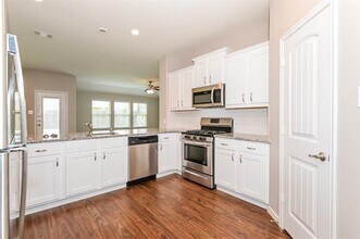 571 Kara Dr in Rockwall, TX - Building Photo - Building Photo