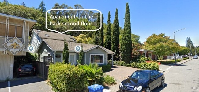 229 W End Ave, Unit unit 2 in San Rafael, CA - Foto de edificio - Building Photo