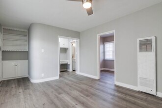 80 Bennett Ave in Long Beach, CA - Building Photo - Building Photo
