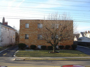 3517-3519 Woodbine Ave in Cincinnati, OH - Building Photo - Building Photo