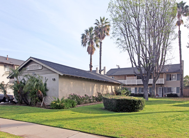 Oak Palm Patio Homes in Orange, CA - Building Photo - Building Photo