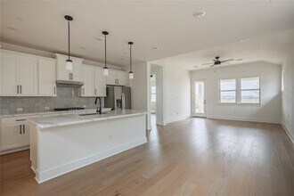 7602 Bardstown Wy in Austin, TX - Building Photo - Building Photo