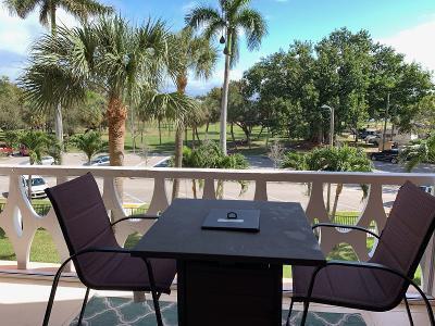 property at 15 S Golfview Rd