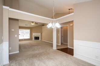 22 Tillbrook Trail in Newnan, GA - Building Photo - Building Photo