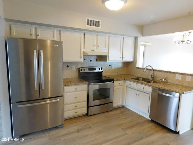 14126 W Pennystone Dr in Sun City West, AZ - Building Photo - Building Photo