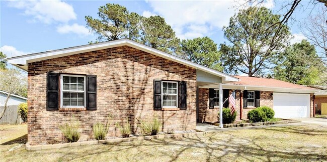 6826 Timbercroft Ln in Fayetteville, NC - Building Photo - Building Photo