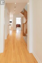 73 Southvale Dr in Vaughan, ON - Building Photo - Building Photo