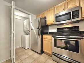 1001 N Vermont St in Arlington, VA - Building Photo - Building Photo