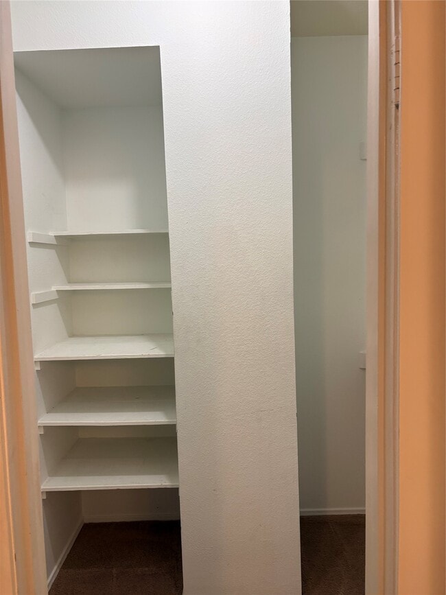 property at 580 Wilcrest Dr