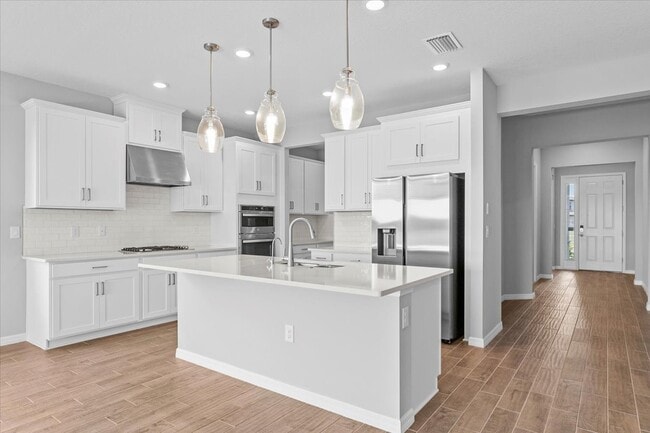 9292 Tequila Sunrise Dr in Sarasota, FL - Building Photo - Building Photo
