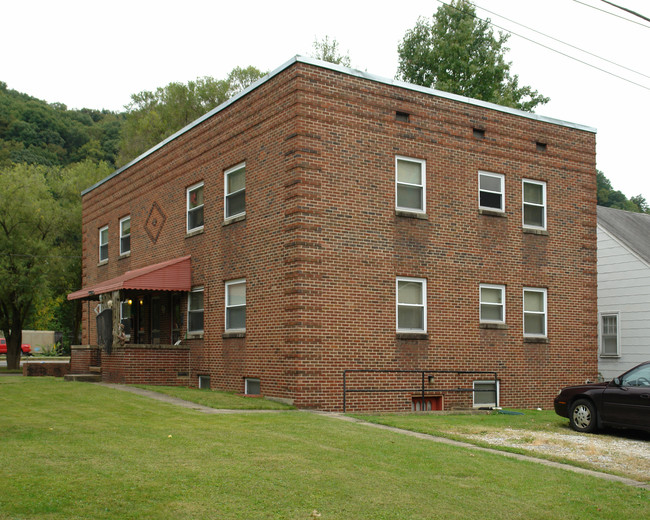 301 30th St in Charleston, WV - Foto de edificio - Building Photo