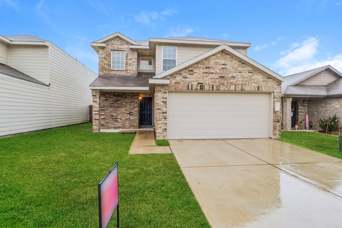 2009 Oakwood Forest Dr in Bryan, TX - Building Photo