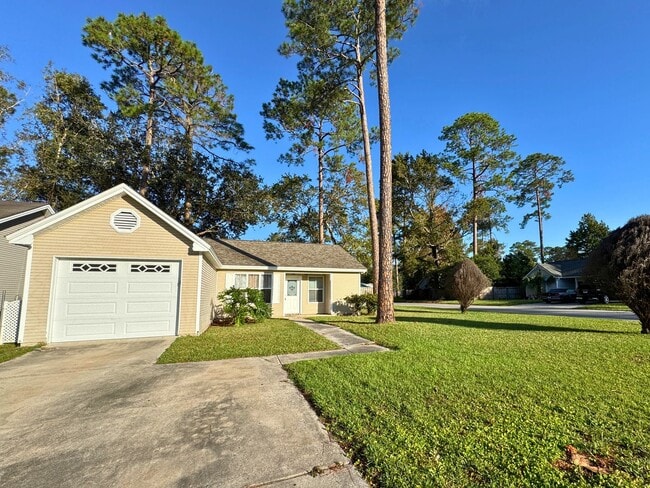 139 Spinnaker Cir in Kingsland, GA - Building Photo - Building Photo