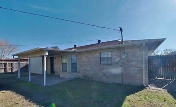 817 Oak Grove Ln in Royse City, TX - Building Photo - Building Photo