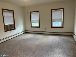 132 Main St in Mantua, NJ - Building Photo - Building Photo
