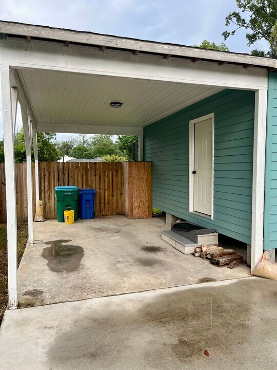 205 S General Pershing St in Hammond, LA - Building Photo