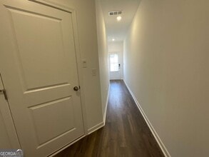 5716 Plaza Dr SE in Mableton, GA - Building Photo - Building Photo