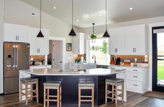34577 Eagle Crest Dr in Polson, MT - Building Photo - Building Photo