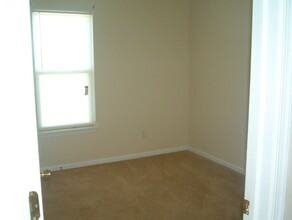111 Caboose Ct in Camden, NC - Building Photo - Building Photo