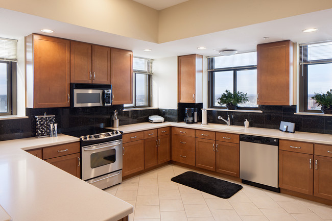 Battle Creek Tower Luxury Suites photo'