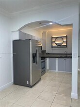 7070 NW 177th St in Hialeah, FL - Building Photo - Building Photo