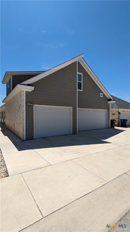 property at 1359 Dexters Pl