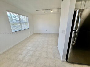 2015 SW 27th Ave in Miami, FL - Building Photo - Building Photo