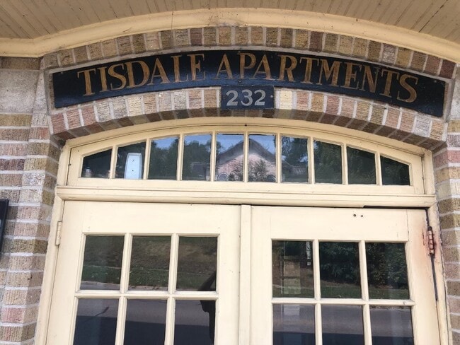 Tisdale Apartments in Ottumwa, IA - Foto de edificio - Building Photo