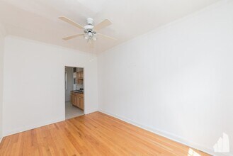 1916 W Winona St, Unit 1932-2 in Chicago, IL - Building Photo - Building Photo