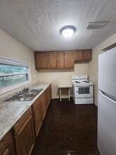 2828 Mineola Dr in Lakeland, FL - Building Photo - Building Photo