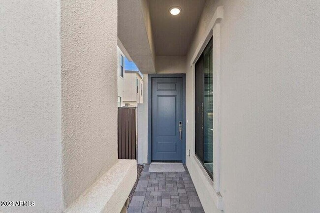 4815 E Village Dr in Scottsdale, AZ - Building Photo - Building Photo