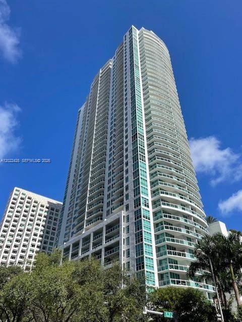 property at 951 Brickell Ave