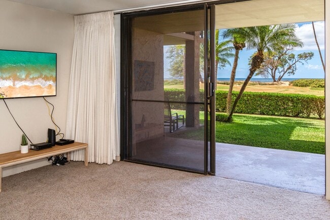 940 S Kihei Rd in Kihei, HI - Building Photo - Building Photo